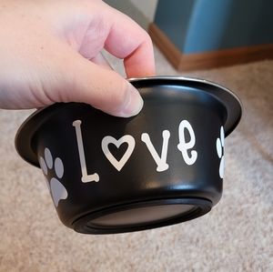 Pet bowls